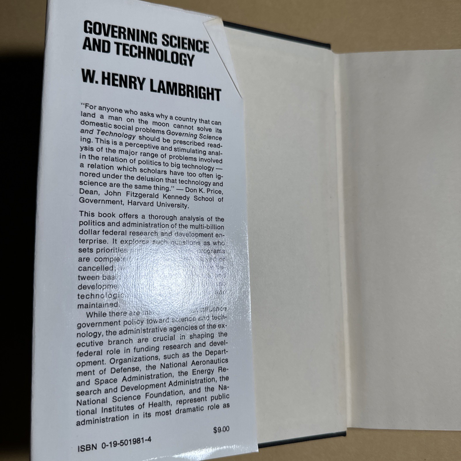 GOVERNING SCIENCE & TECHNOLOGY By W. Henry Lambright HC Dust Jacket 25A1212
