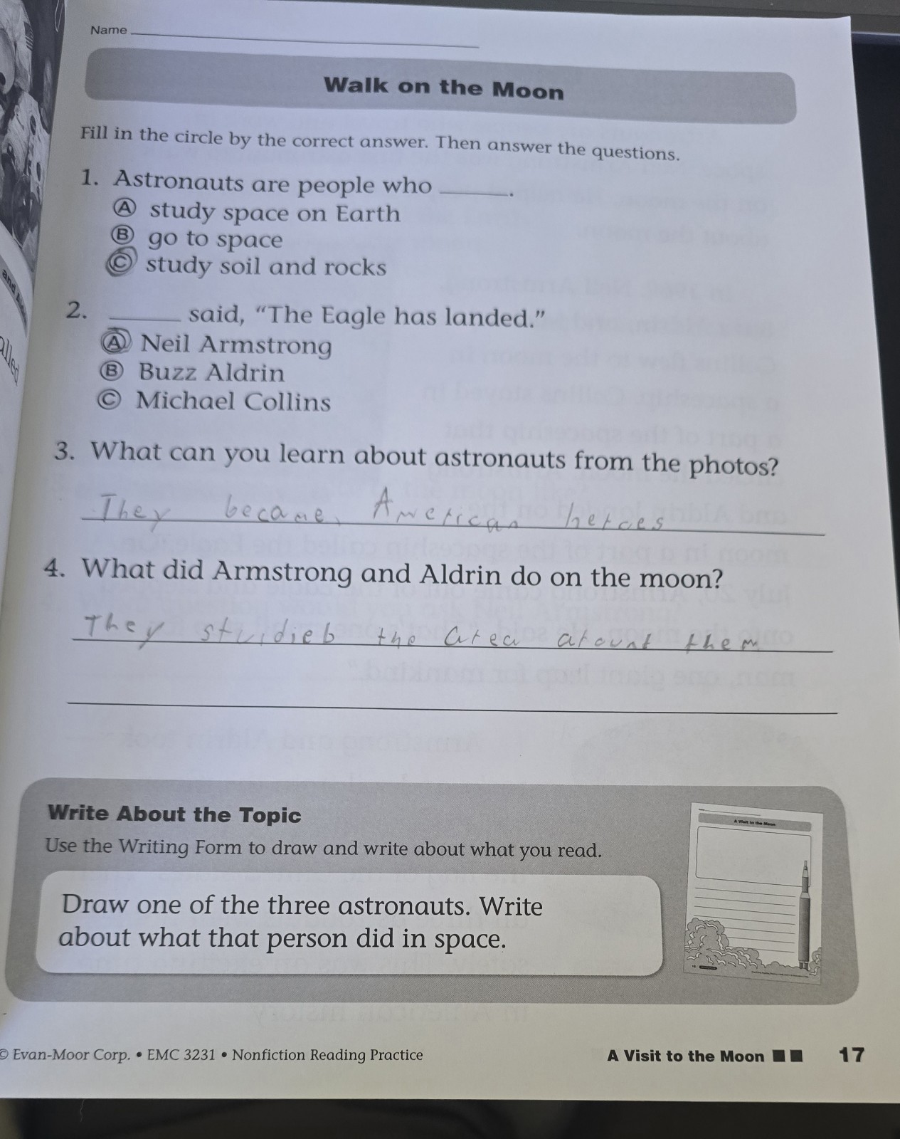 Nonfiction Reading Practice, Grade 1 : Reading at 3 Levels, Paperback by Bier…