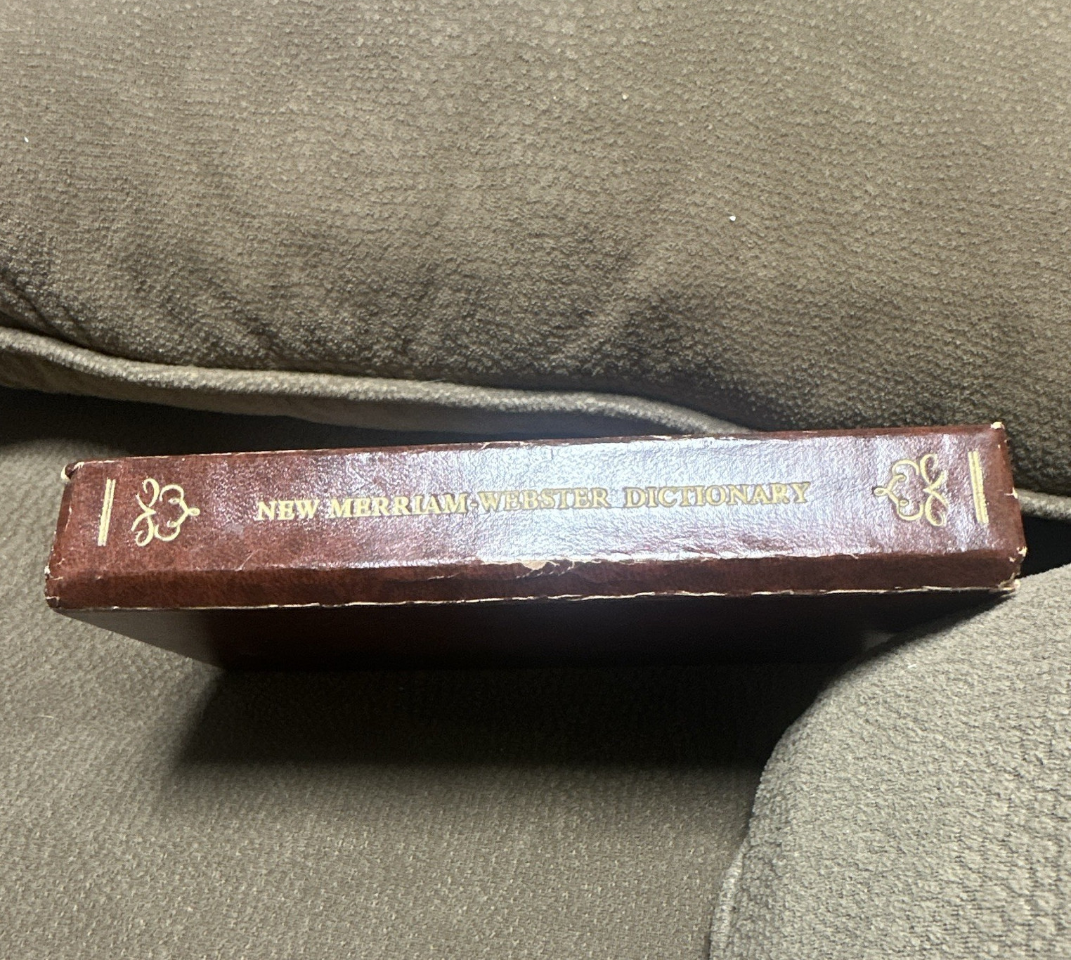 Merriam-Webster The New Pocket Dictionary Pocket Edition English Hardcover