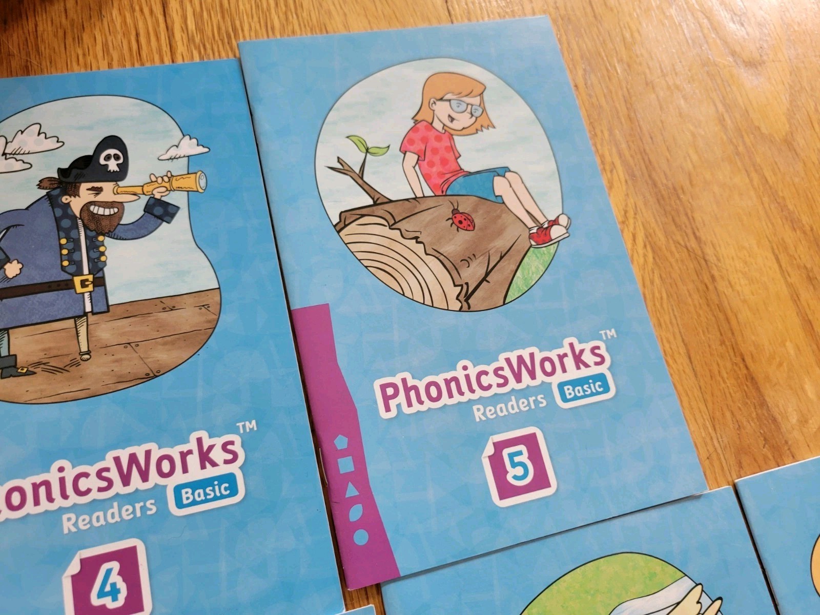 K12 PHONICS WORKS READERS BASIC LOT OF 11, Volumes 1-11